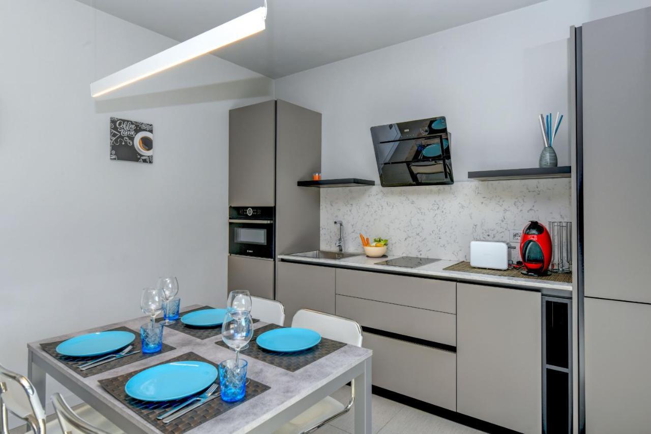דסנזאנו דל גארדה Rio Beach Apartment מראה חיצוני תמונה